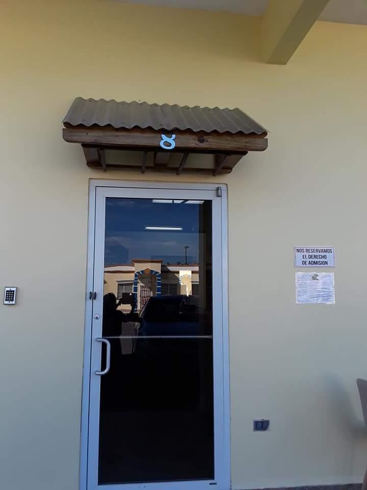 Google owner photo. Attribution: Isla Restaurant (https://maps.google.com/maps/contrib/111099619649258112017)