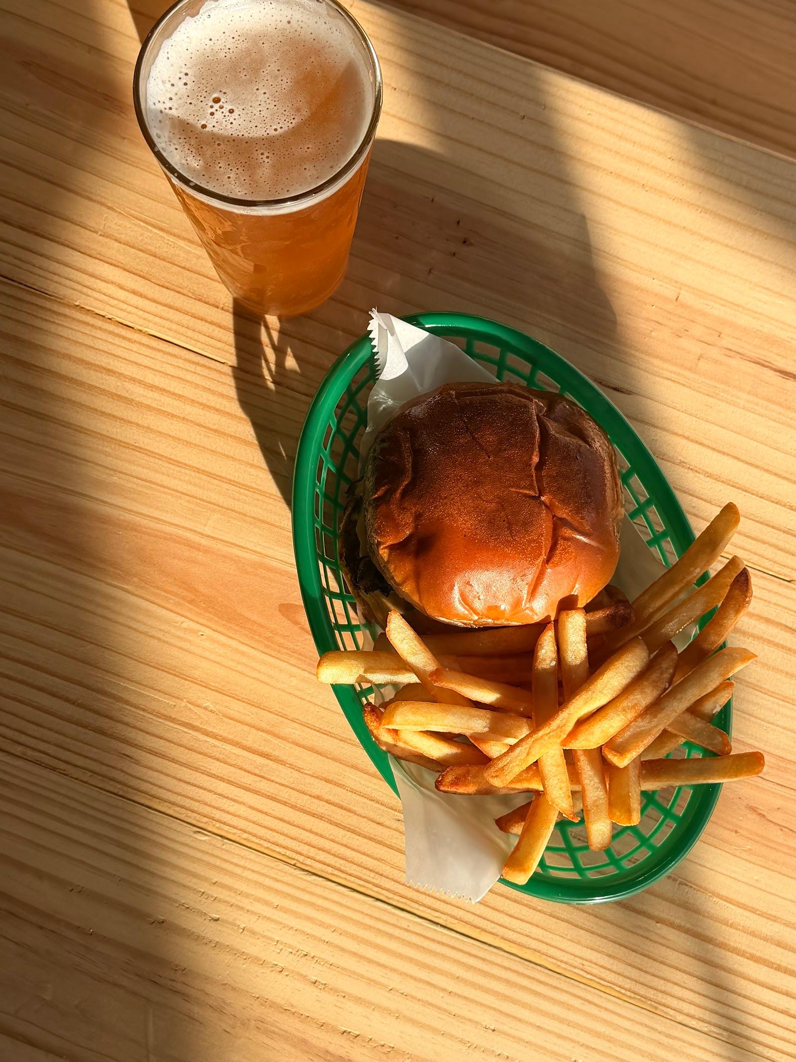 Google owner photo. Attribution: El Tap Beer Co. (https://maps.google.com/maps/contrib/101166440036410373037)