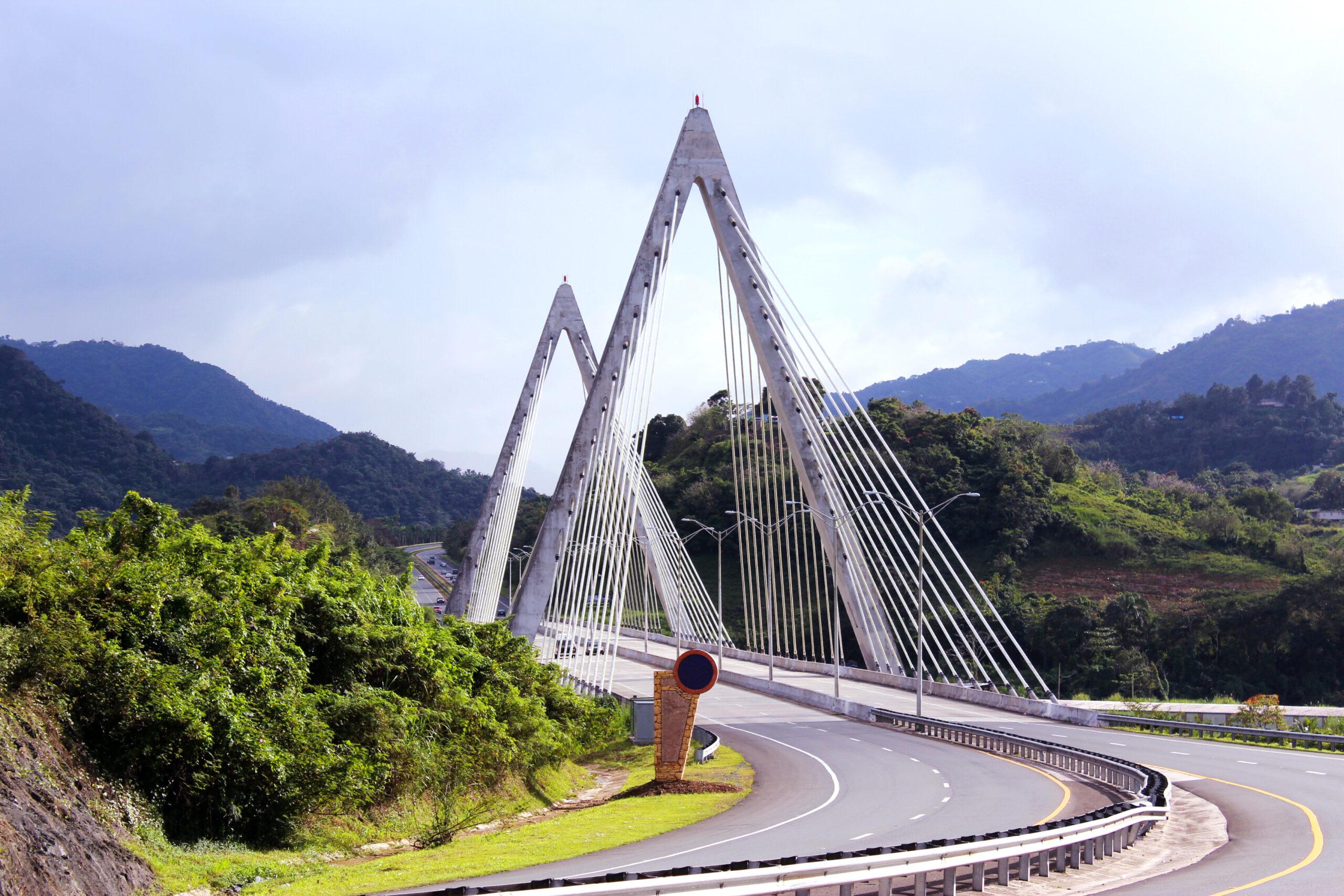 un-viaje-a-traves-de-los-puentes-mas-escenicos-de-puerto-rico