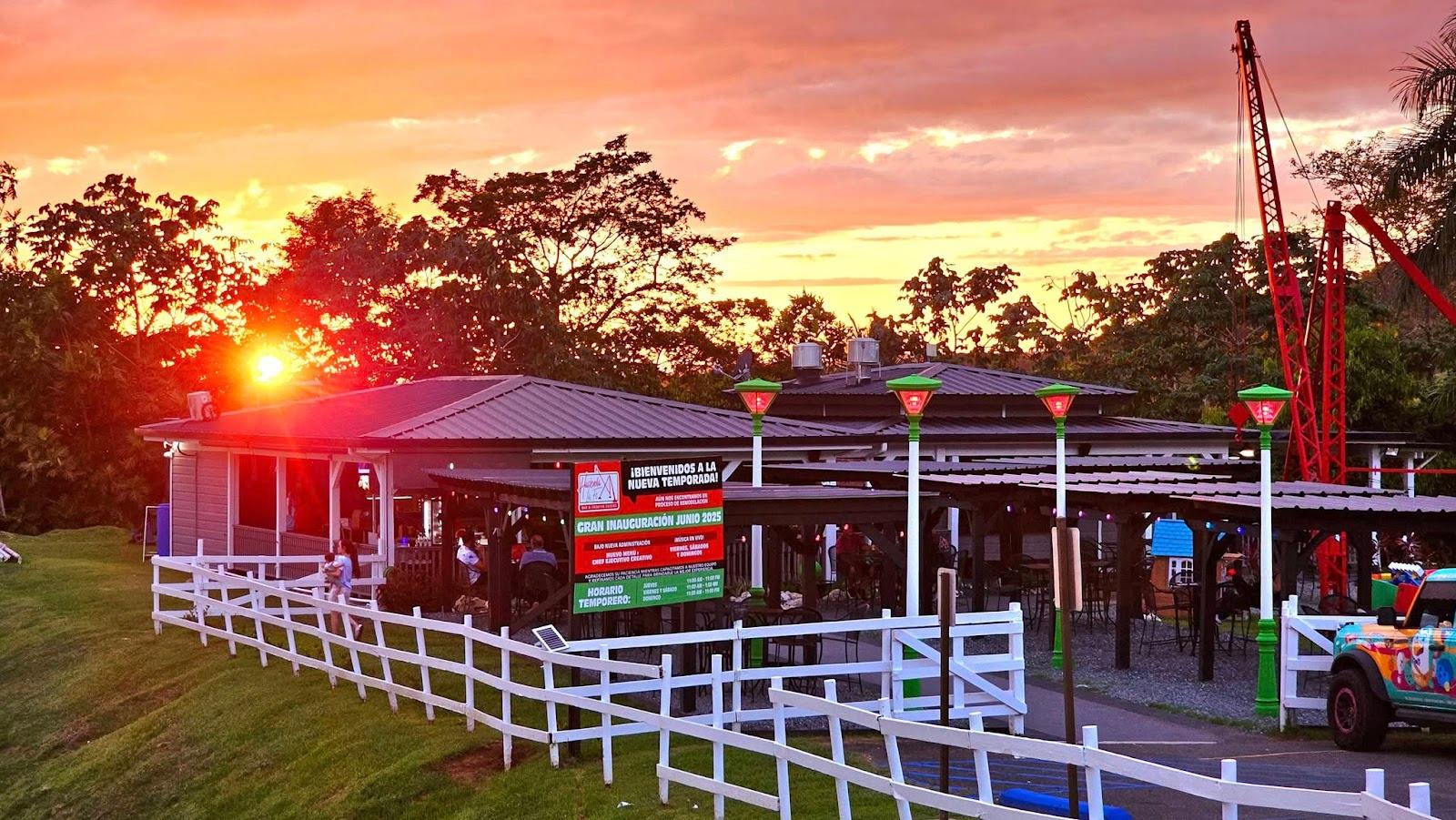 Google owner photo. Attribution: Restaurante Hacienda La Fe (https://maps.google.com/maps/contrib/117293410781156701740)