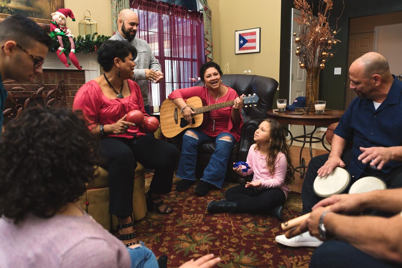 parranda-aprende-a-tocar-los-instrumentos-de-la-trulla-boricua