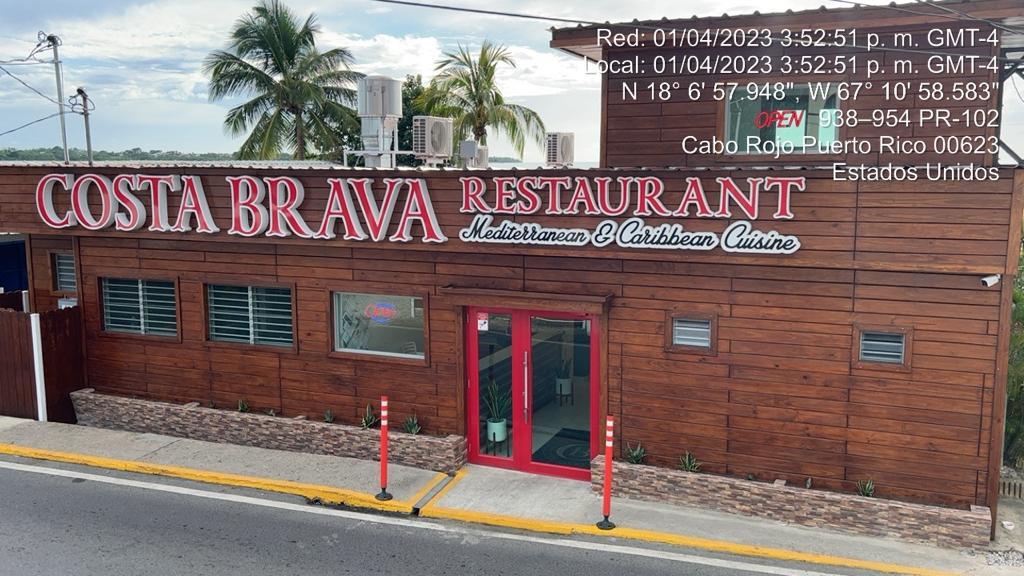 Google owner photo. Attribution: Costa Brava Restaurant (https://maps.google.com/maps/contrib/114505673965499397300)