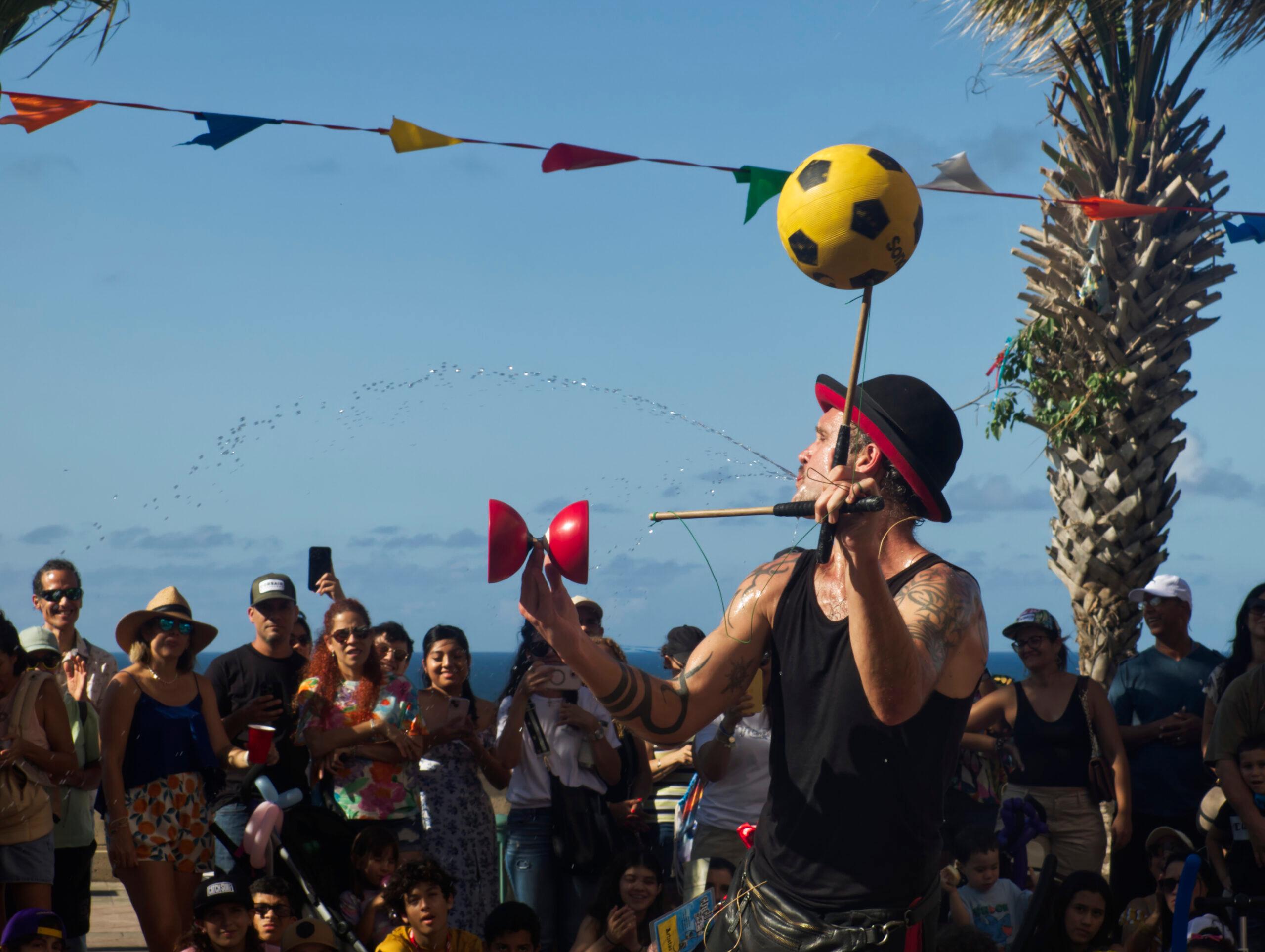 abre-la-exposicion-de-fotografias-de-circo-fest-2024
