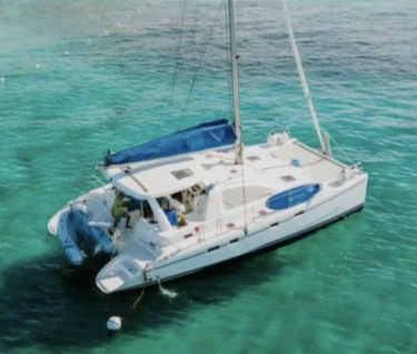 un catamaran