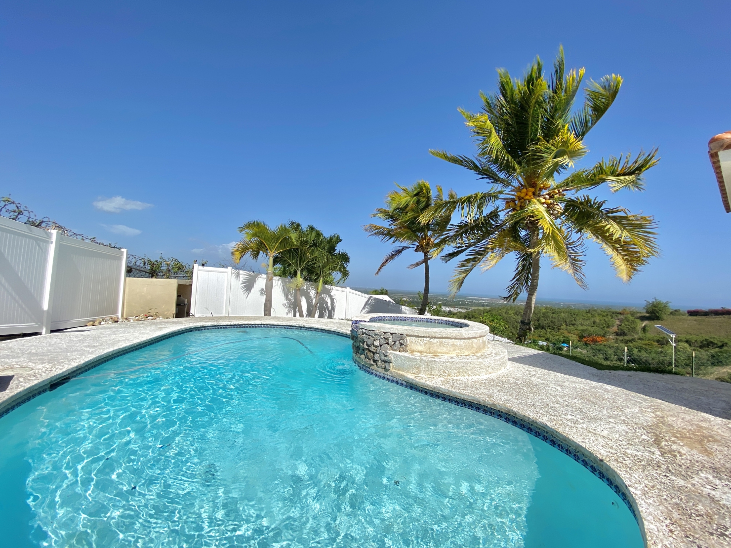 Join a Join y Airbnb's con piscina disponibles este fin de semana largo