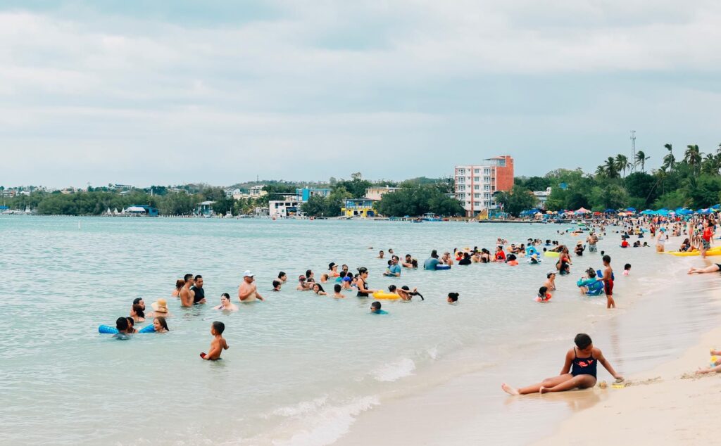 Playa Combate en Cabo Rojo