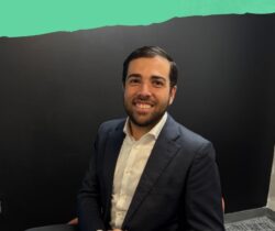 Sebastián Negrón Reichard, Secretario del DDEC