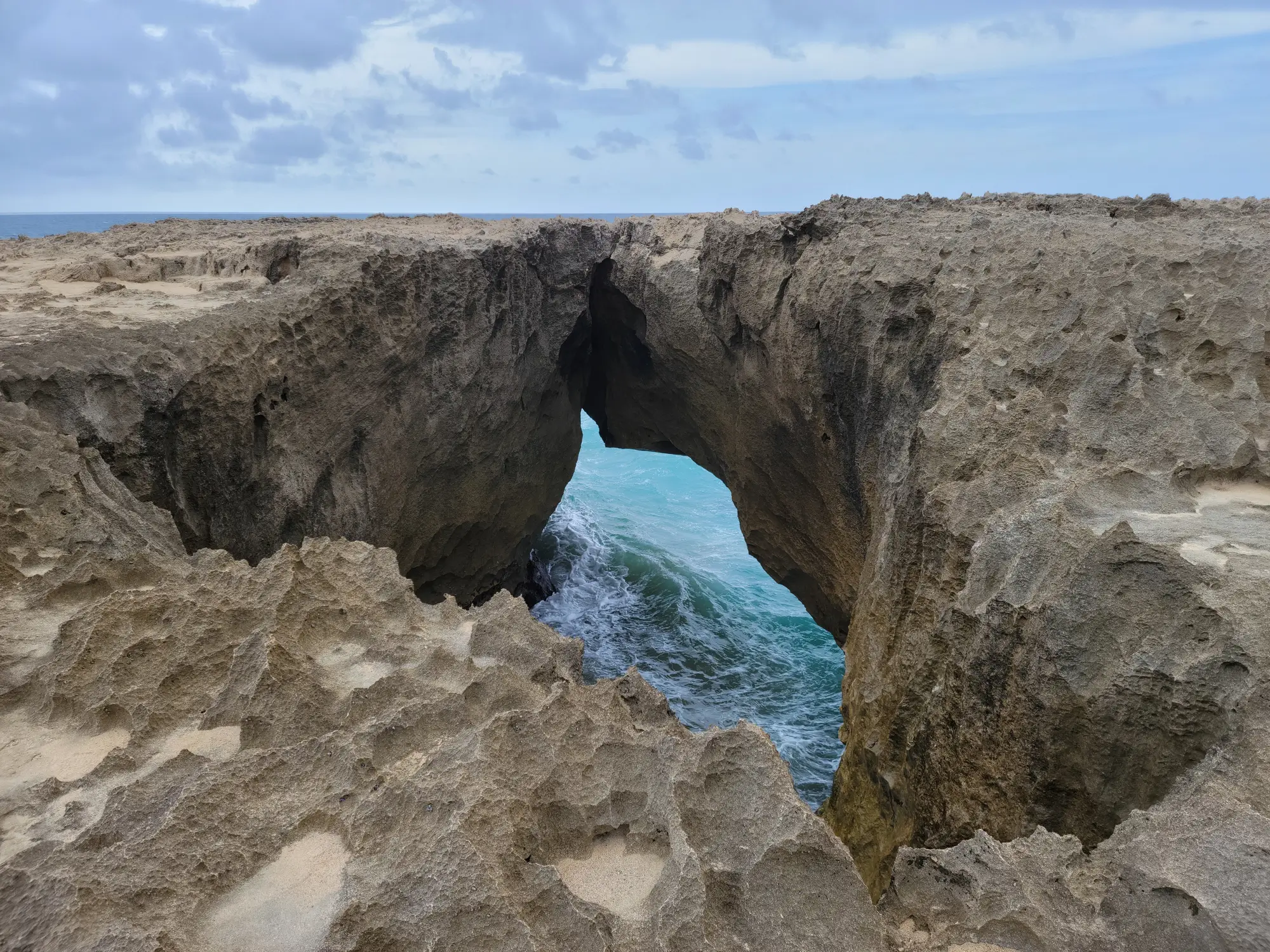 Pozo de Jacinto, en la Playa de Jobos de Isabela.