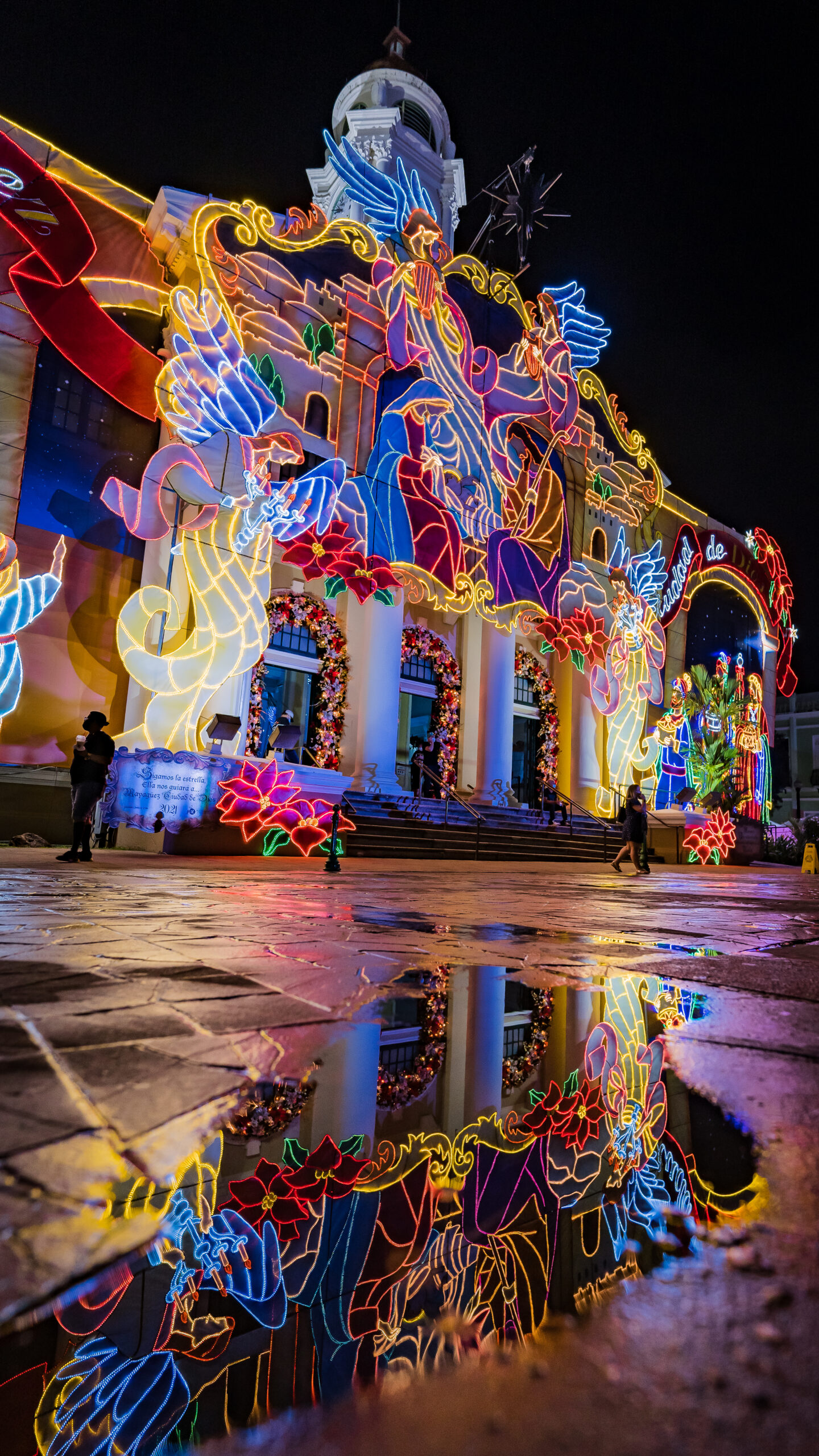 Encendido navideño en Moca