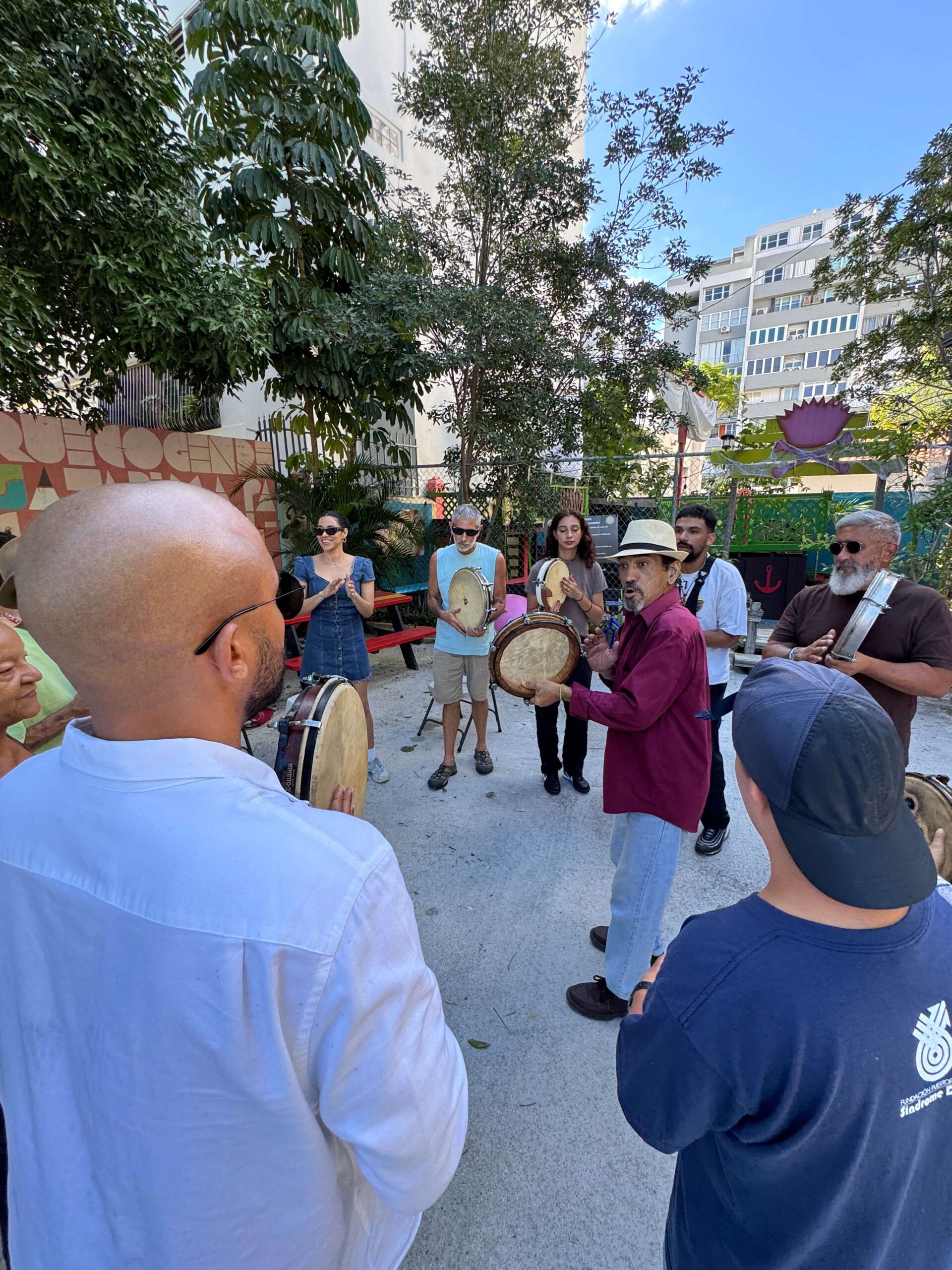 Plenazo en la Casa de la Plena Tito Matos