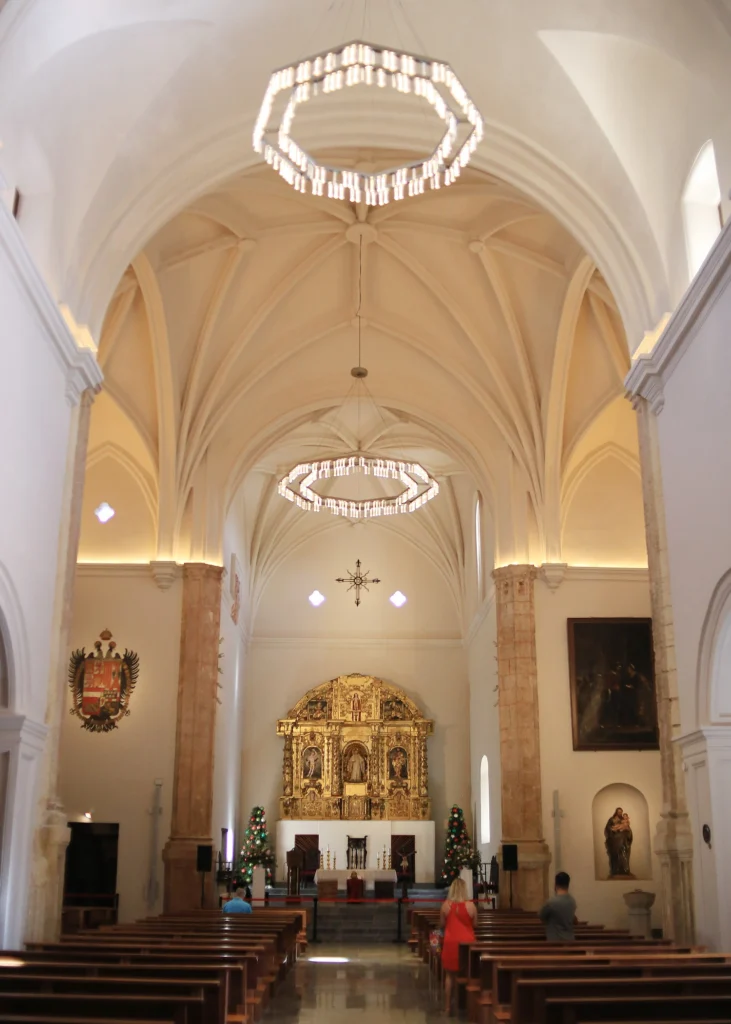 La estructura fue construida en 1528.