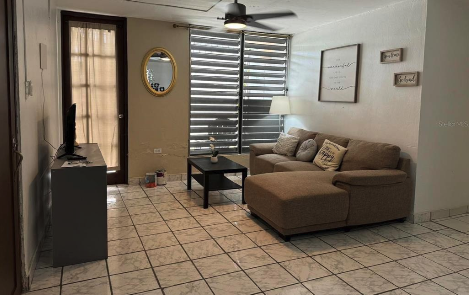 5 apartamentos en alquiler en el área metro por $1,350 o menos