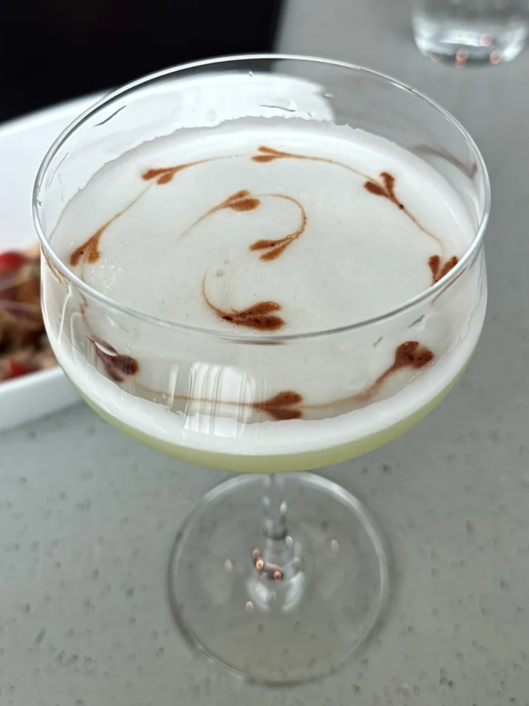 Calma, cóctel refrescante y ligero